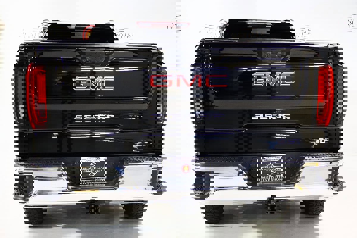 Used 2023 GMC Sierra 1500 SLT w/ SLT Convenience Package image 32