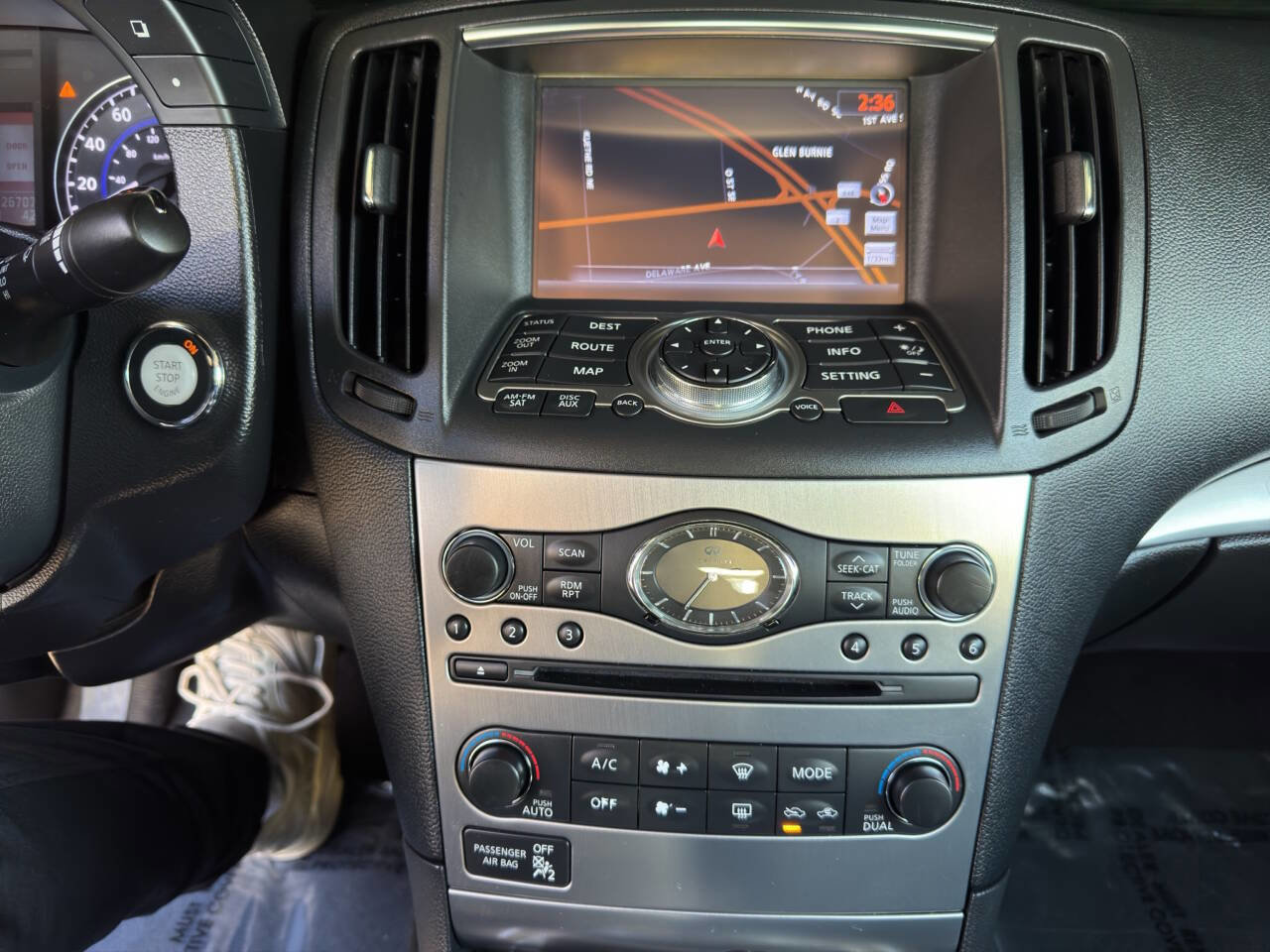 Used 2013 INFINITI G37 x Sedan w/ Premium Pkg image 16