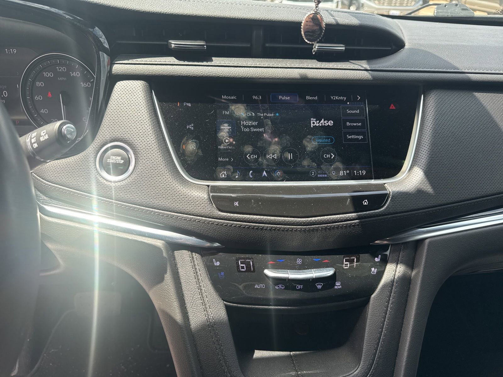 Used 2023 Cadillac XT5 Premium Luxury w/ Technology Package image 16