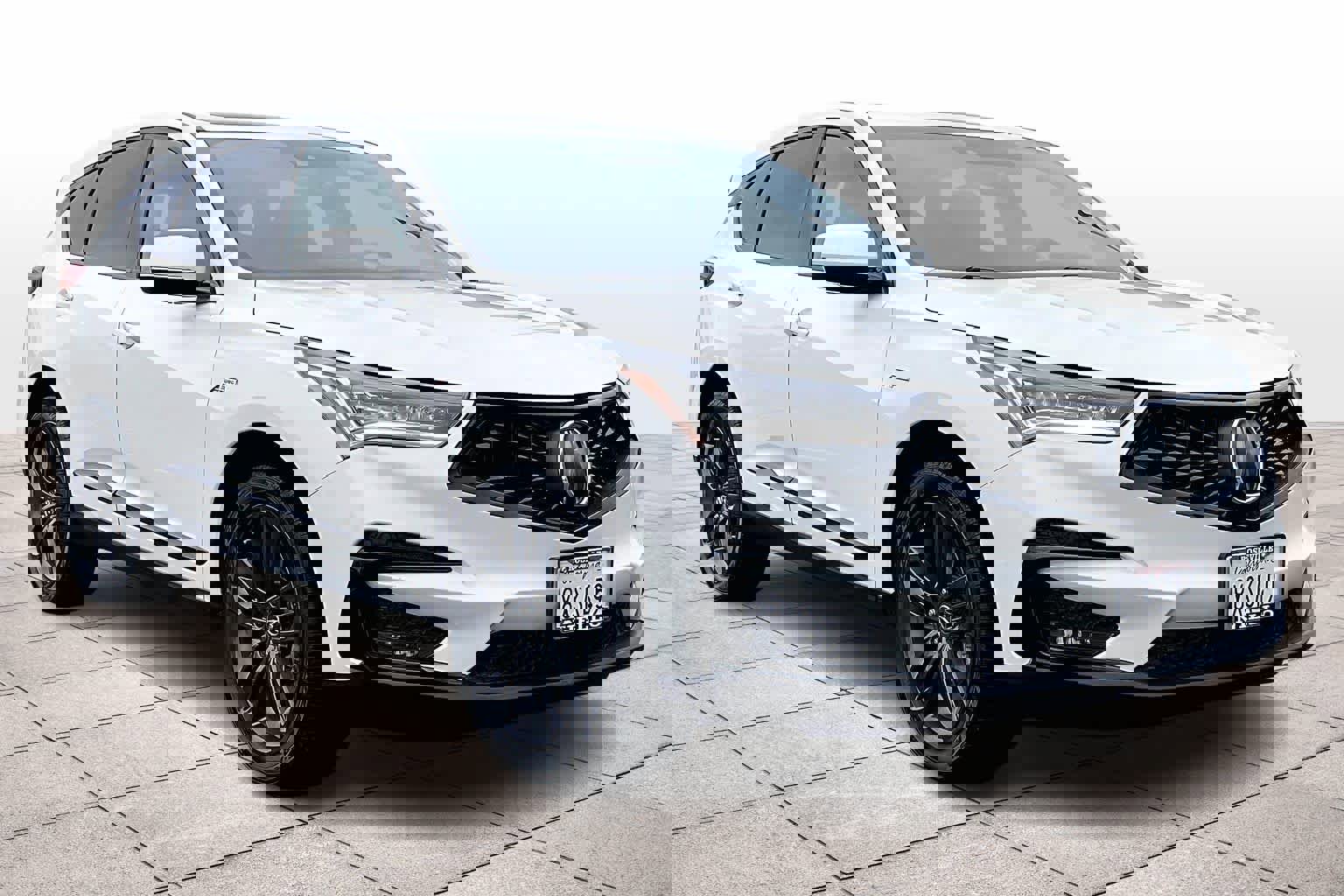 Used 2019 Acura RDX A-Spec image 2