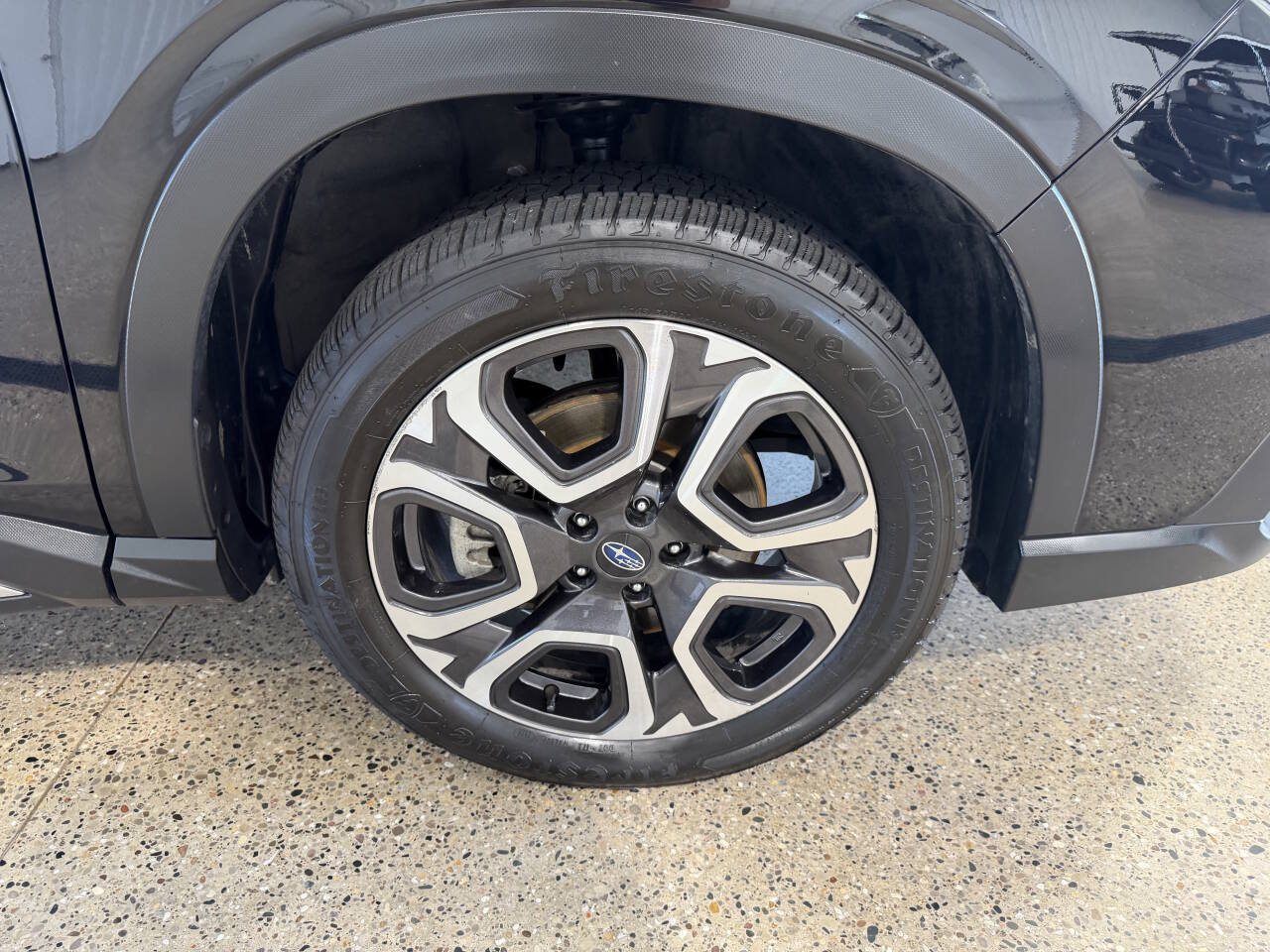 Used 2023 Subaru Ascent Limited AWD/4WD image 40