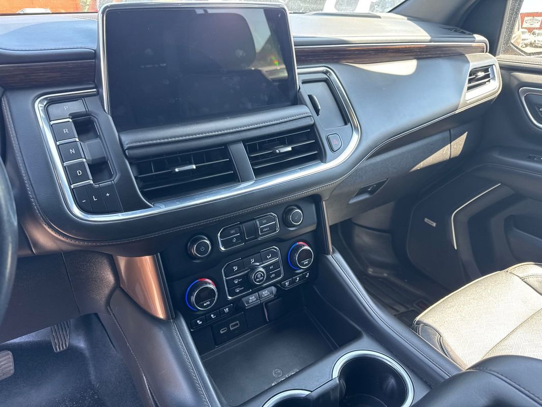 Used 2021 Chevrolet Suburban High Country image 12