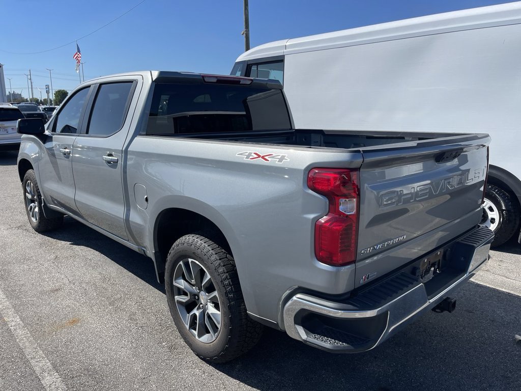 Used 2025 Chevrolet Silverado 1500 LT AWD/4WD image 6