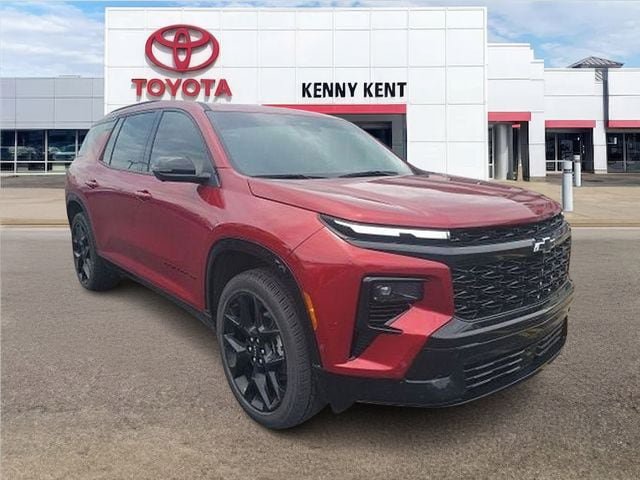 Used 2024 Chevrolet Traverse RS