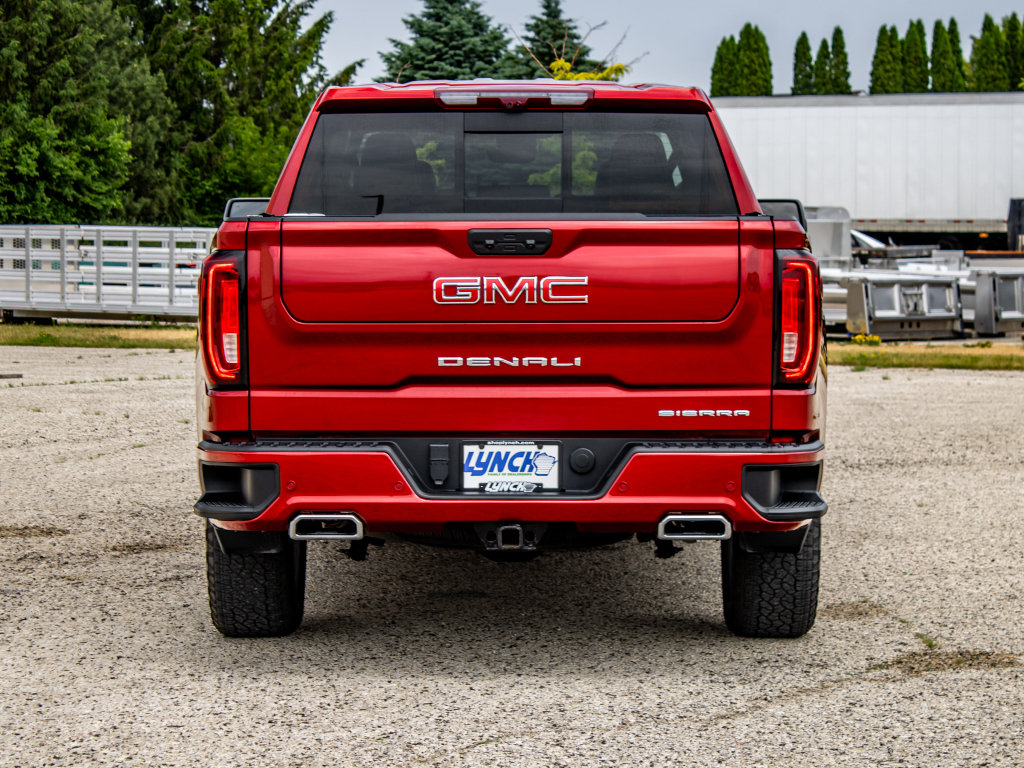 Used 2024 GMC Sierra 1500 Denali w/ Technology Package AWD/4WD image 3