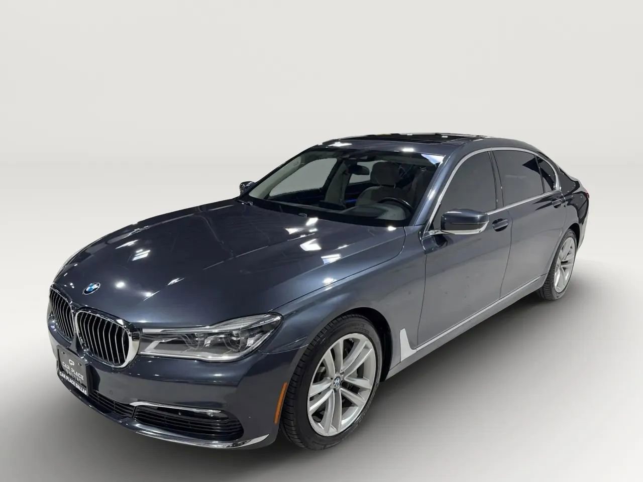 Used 2017 BMW 750i xDrive image 6