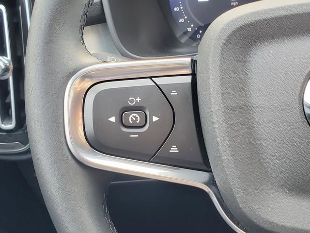 Certified 2026 Volvo XC40 B5 Core w/ Climate Package AWD/4WD image 18