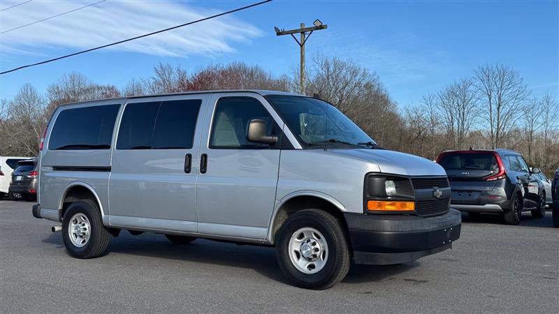 Used 2017 Chevrolet Express 2500 LS image 7