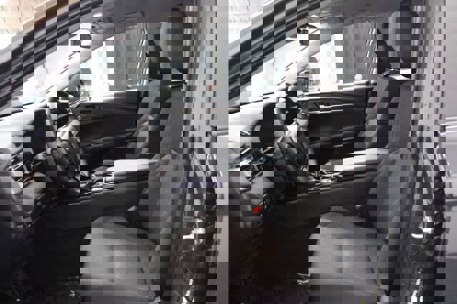 Used 2025 Toyota Camry LE image 9