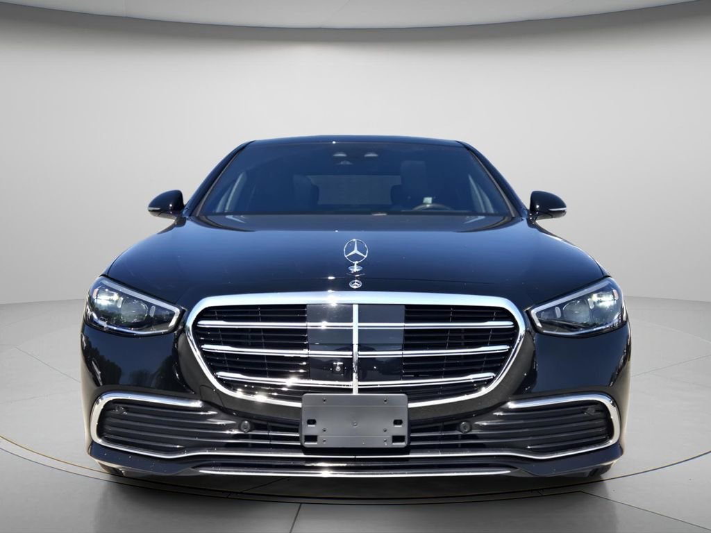 Used 2025 Mercedes-Benz S 500 4MATIC image 5