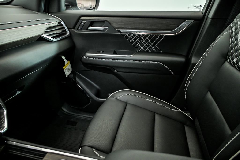 New 2026 GMC Acadia Denali w/ Super Cruise Package image 18