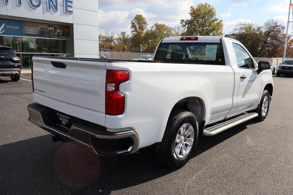Used 2025 Chevrolet Silverado 1500 W/T RWD image 3