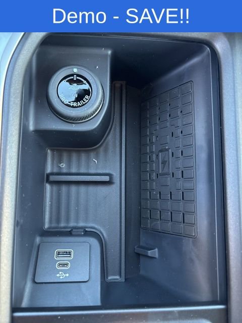 New 2025 Ford Expedition Platinum w/ Platinum Ultimate Package AWD/4WD image 28