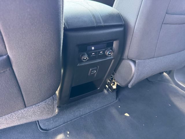 Certified 2023 Chevrolet Traverse LT FWD image 14