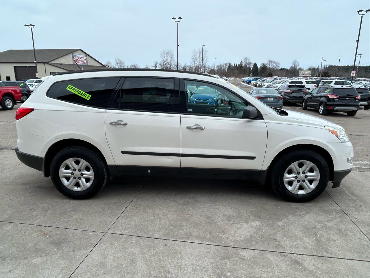 Used 2012 Chevrolet Traverse LS image 4
