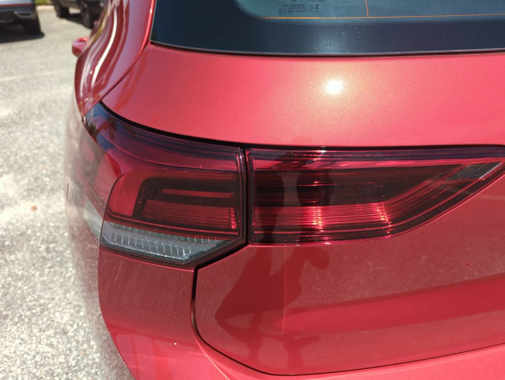 New 2026 Volkswagen GTI SE FWD image 18
