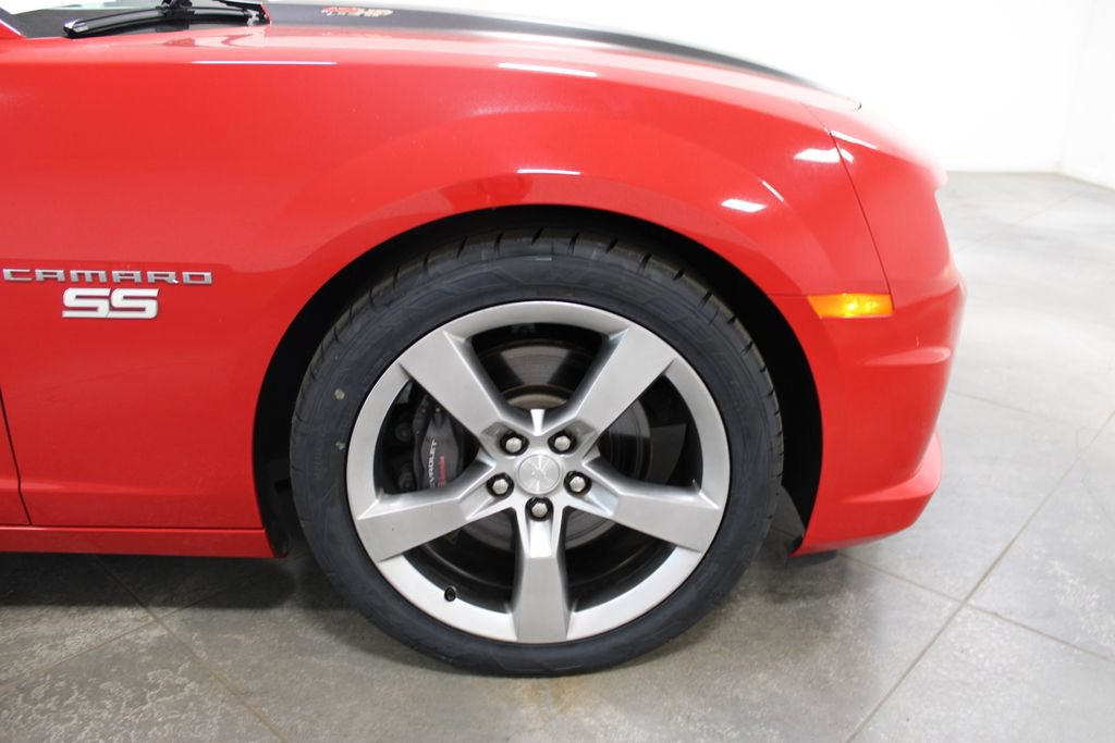 Used 2011 Chevrolet Camaro SS w/ RS Package RWD image 35