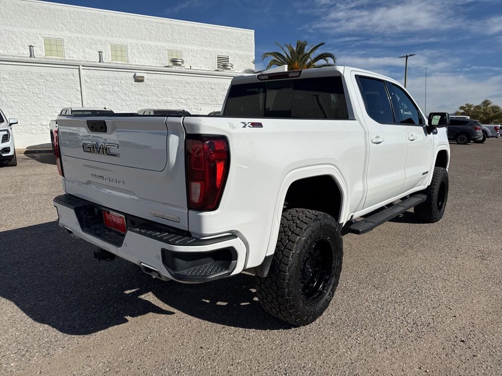 Used 2022 GMC Sierra 1500 Elevation w/ Elevation Premium Package image 5