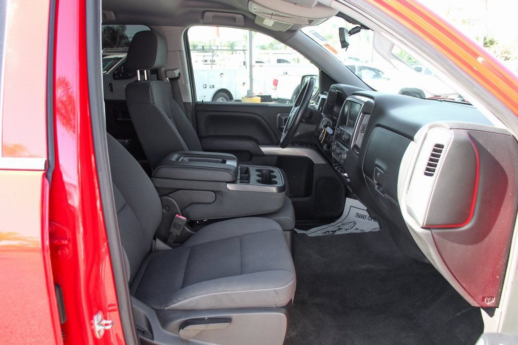 Used 2018 Chevrolet Silverado 1500 LT w/ Texas Edition AWD/4WD image 37