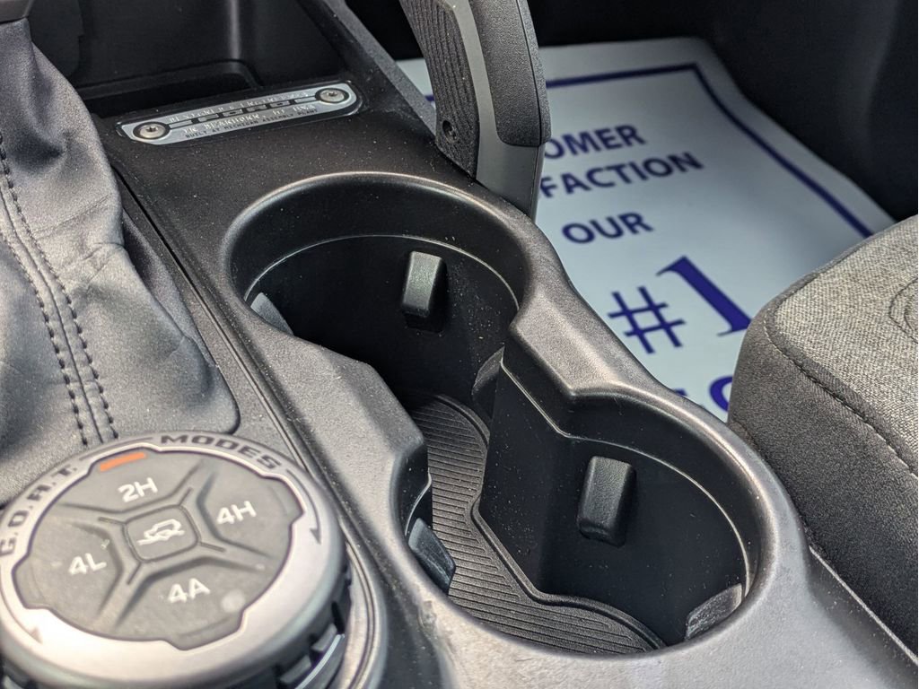 Certified 2022 Ford Bronco Big Bend w/ Sasquatch Package image 16