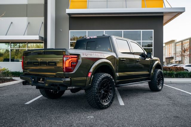 Used 2025 Ford F150 Raptor image 3
