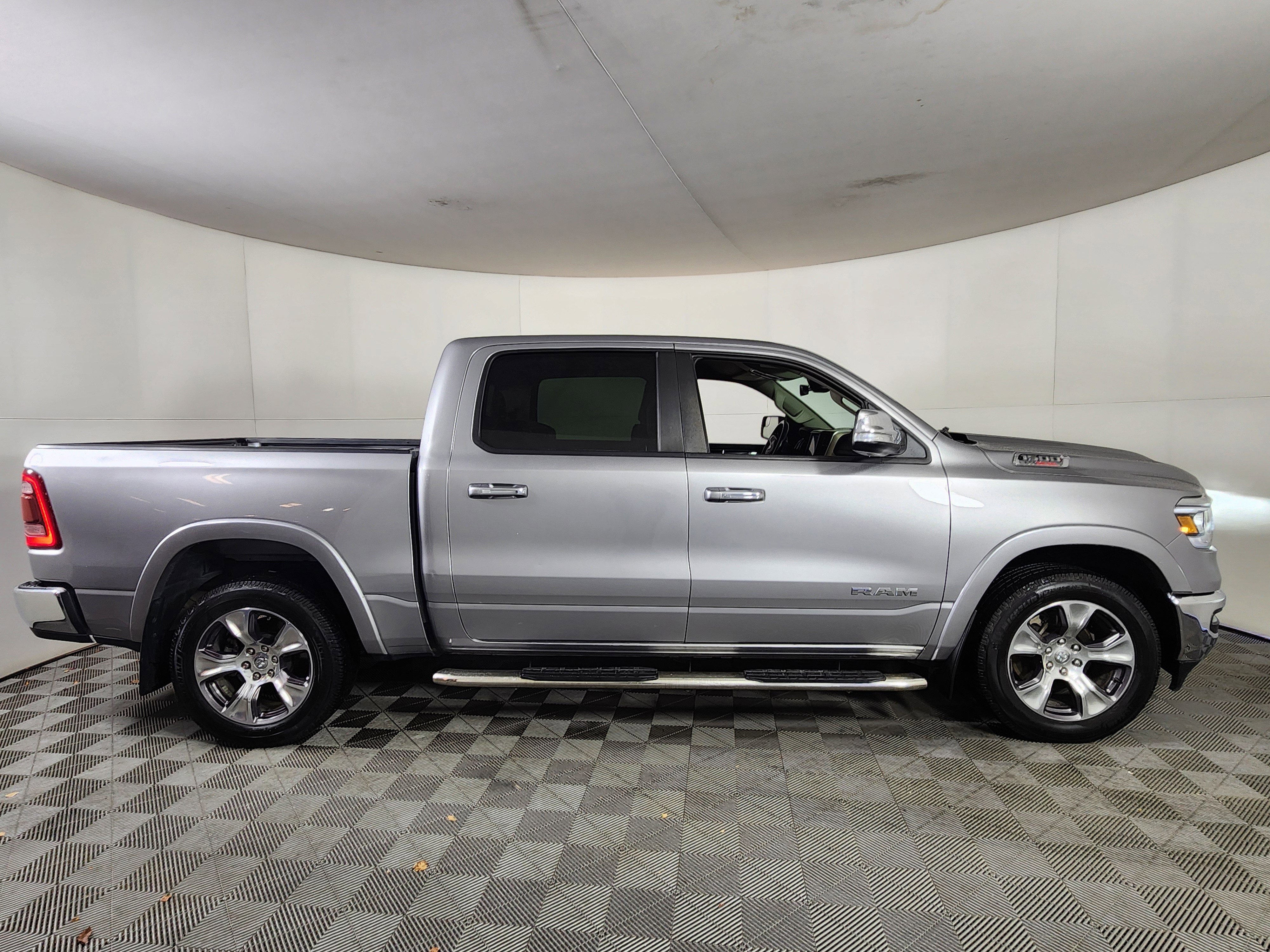 Used 2022 RAM 1500 Laramie image 8