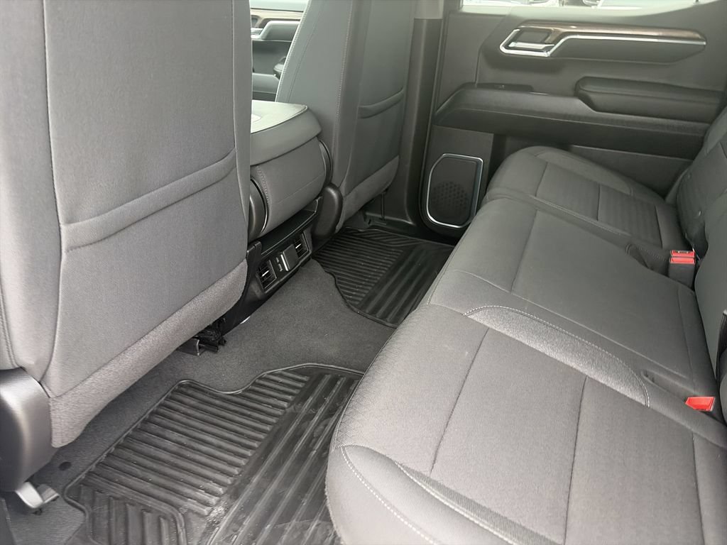 Used 2025 Chevrolet Silverado 1500 LT AWD/4WD image 26