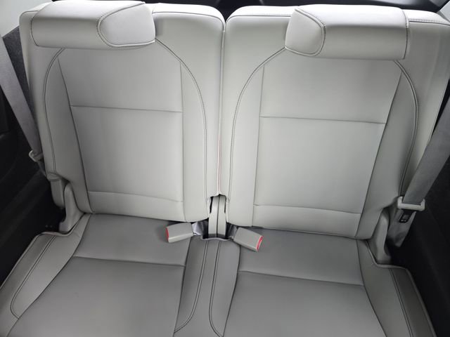 Used 2017 Acura MDX SH-AWD w/ Advance Package image 18