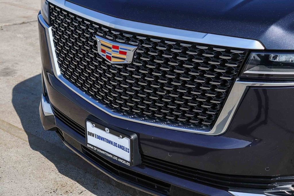 Used 2023 Cadillac Escalade Premium Luxury w/ Performance Package AWD/4WD image 11
