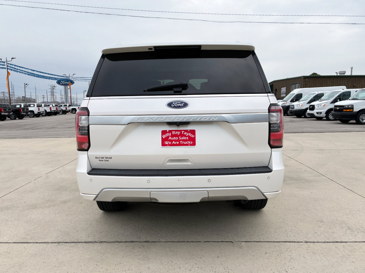Used 2019 Ford Expedition Platinum image 6