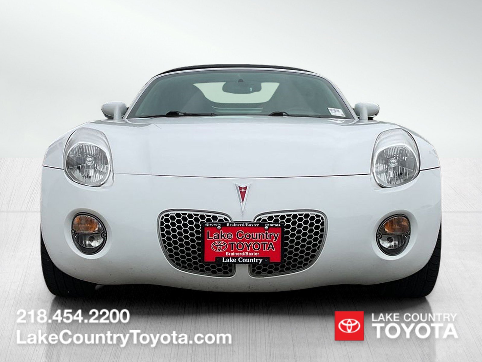 Used 2008 Pontiac Solstice Convertible w/ Preferred Package RWD image 8