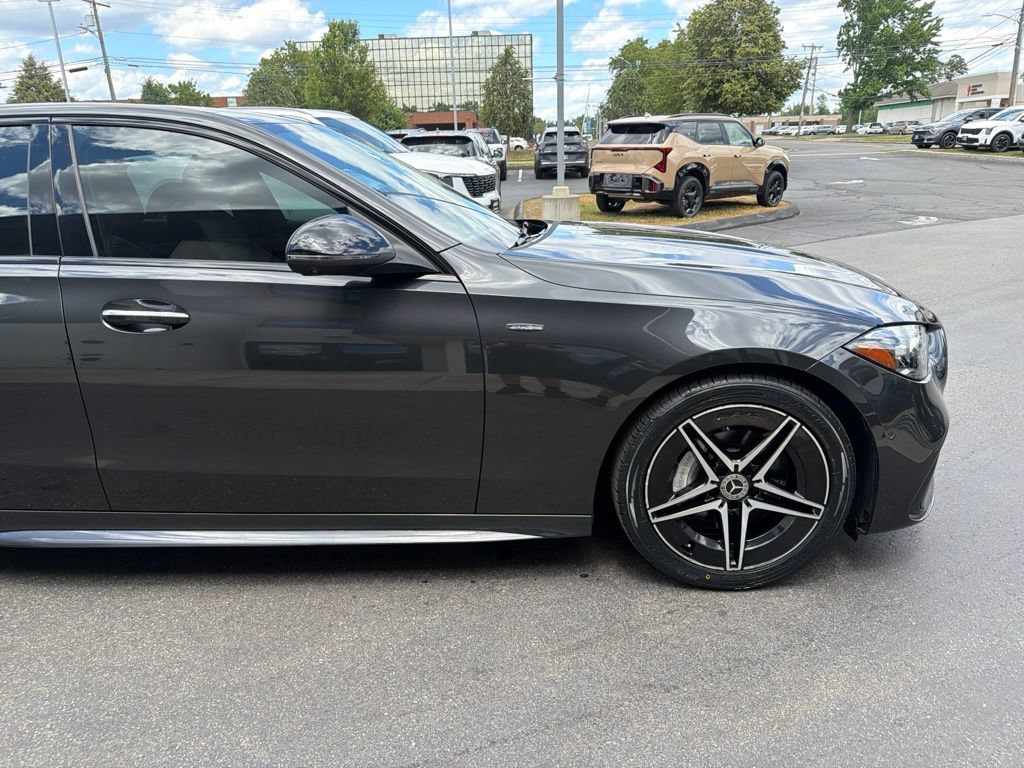 Used 2022 Mercedes-Benz C 300 4MATIC Sedan image 6