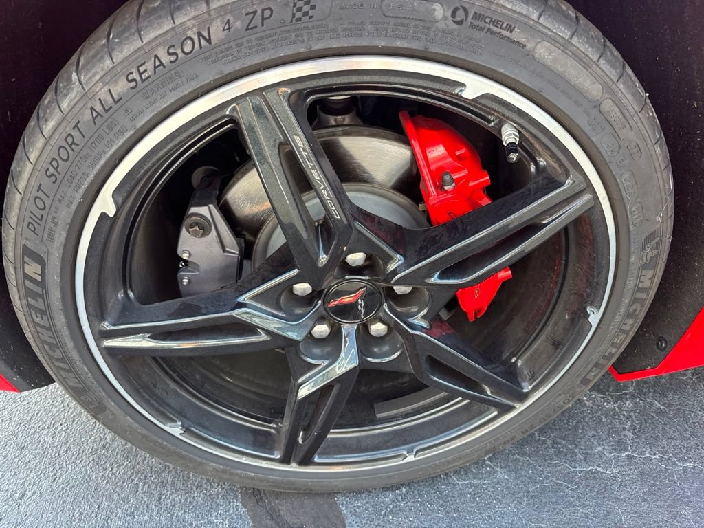 Used 2020 Chevrolet Corvette Stingray Coupe w/ 1LT RWD image 9