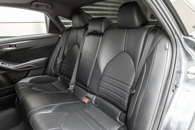 Used 2019 Toyota Avalon XSE FWD image 13