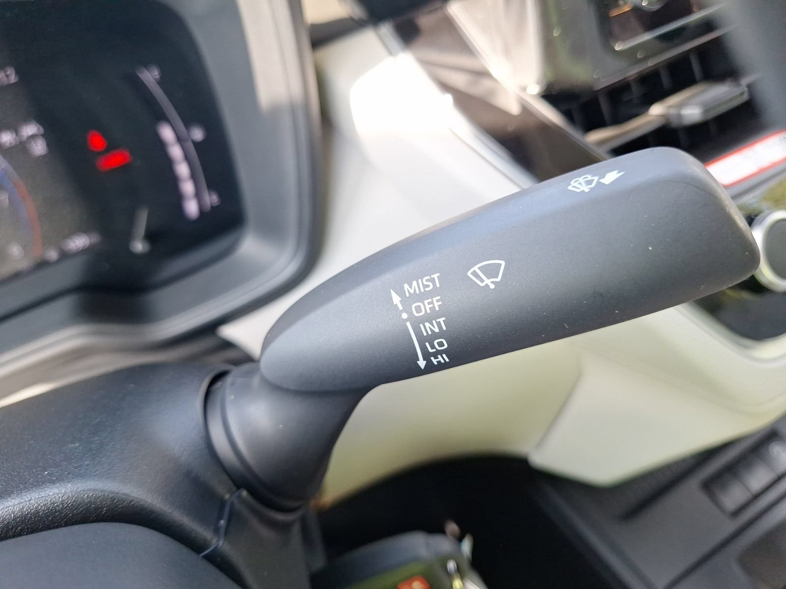 Used 2026 Toyota Corolla Cross L FWD image 22