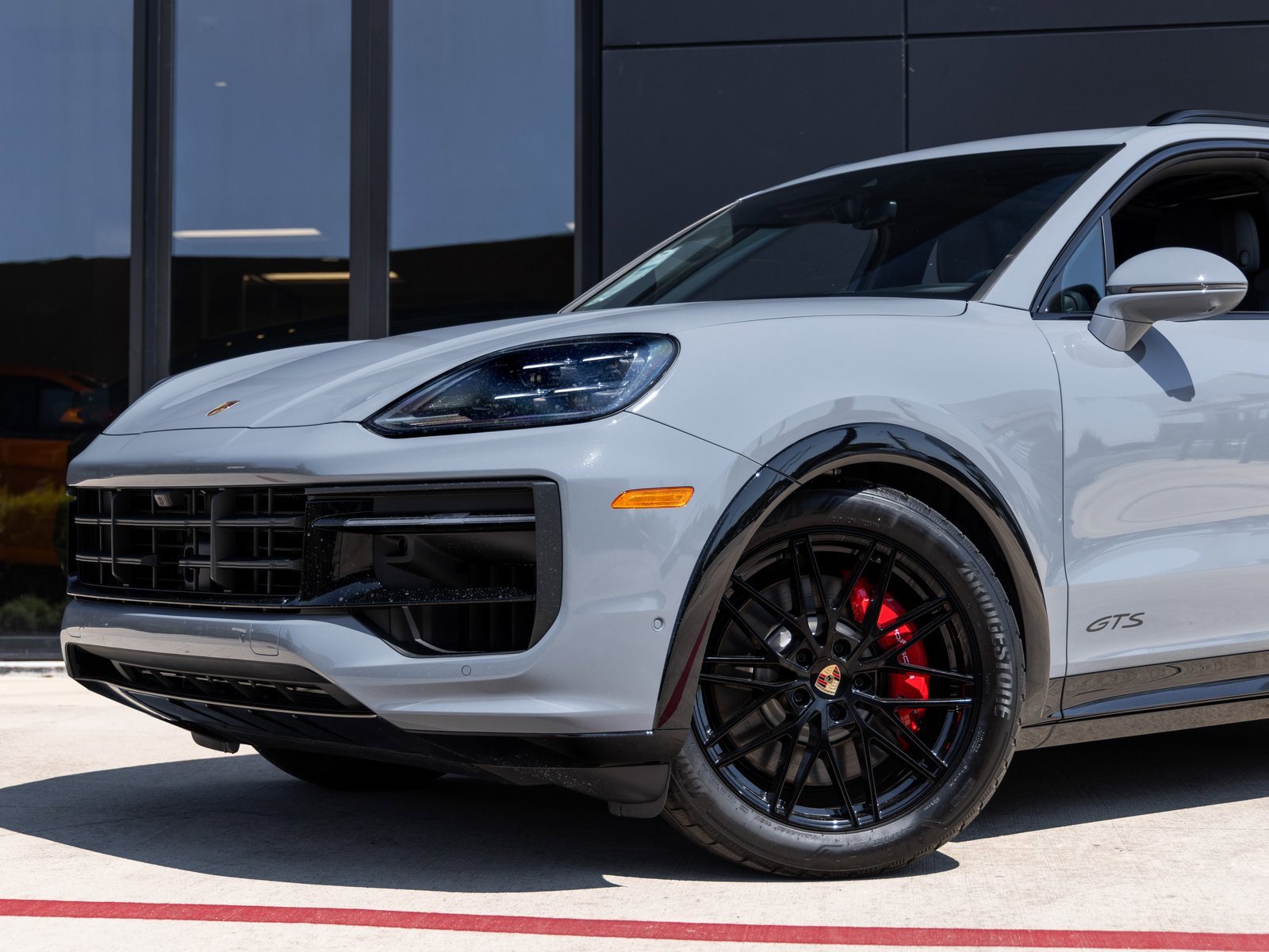 Certified 2026 Porsche Cayenne GTS image 7
