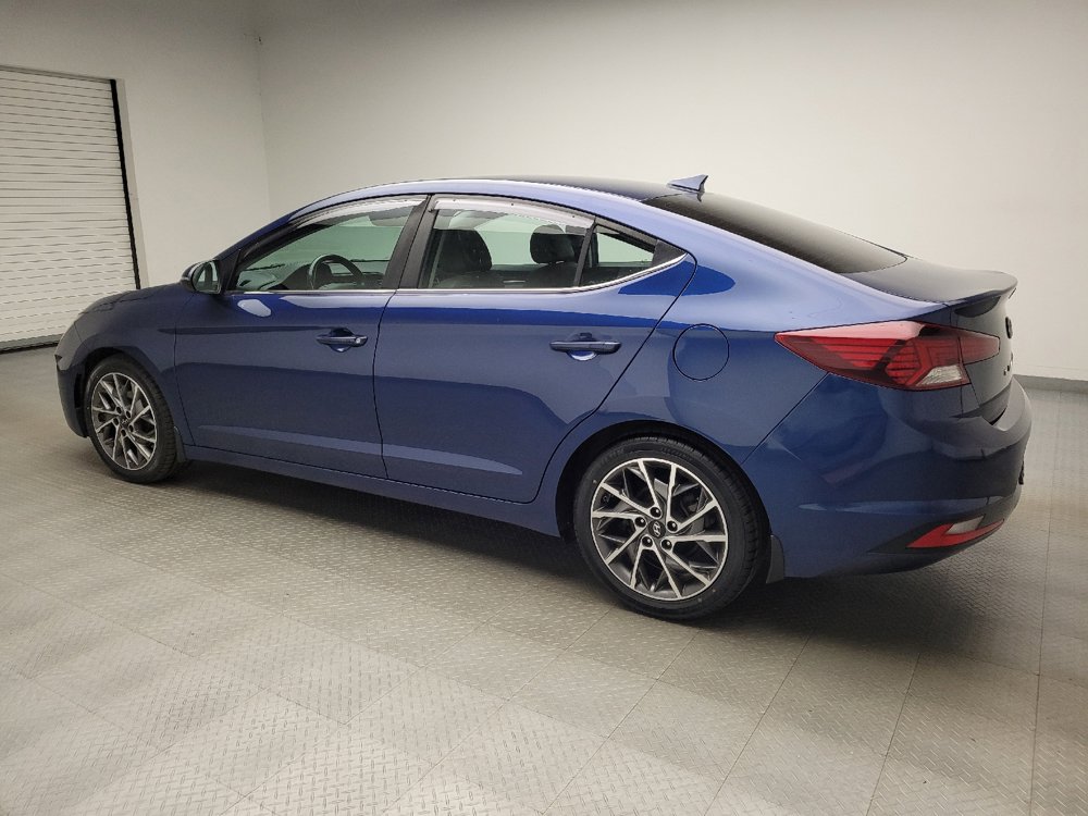 Used 2020 Hyundai Elantra Limited FWD image 3