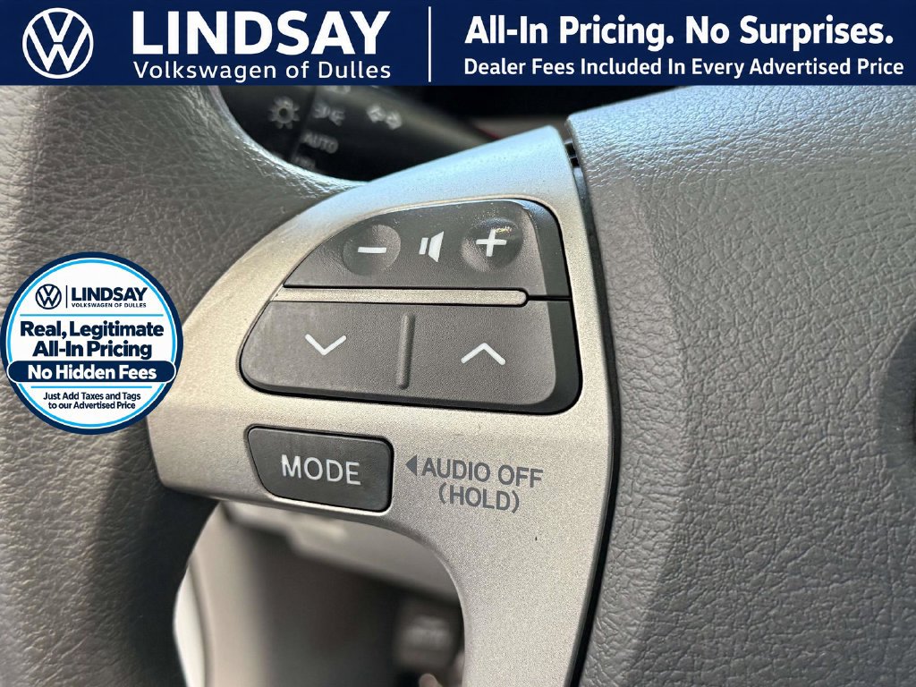 Used 2011 Toyota Camry LE w/ LE Extra-Value Pkg FWD image 18