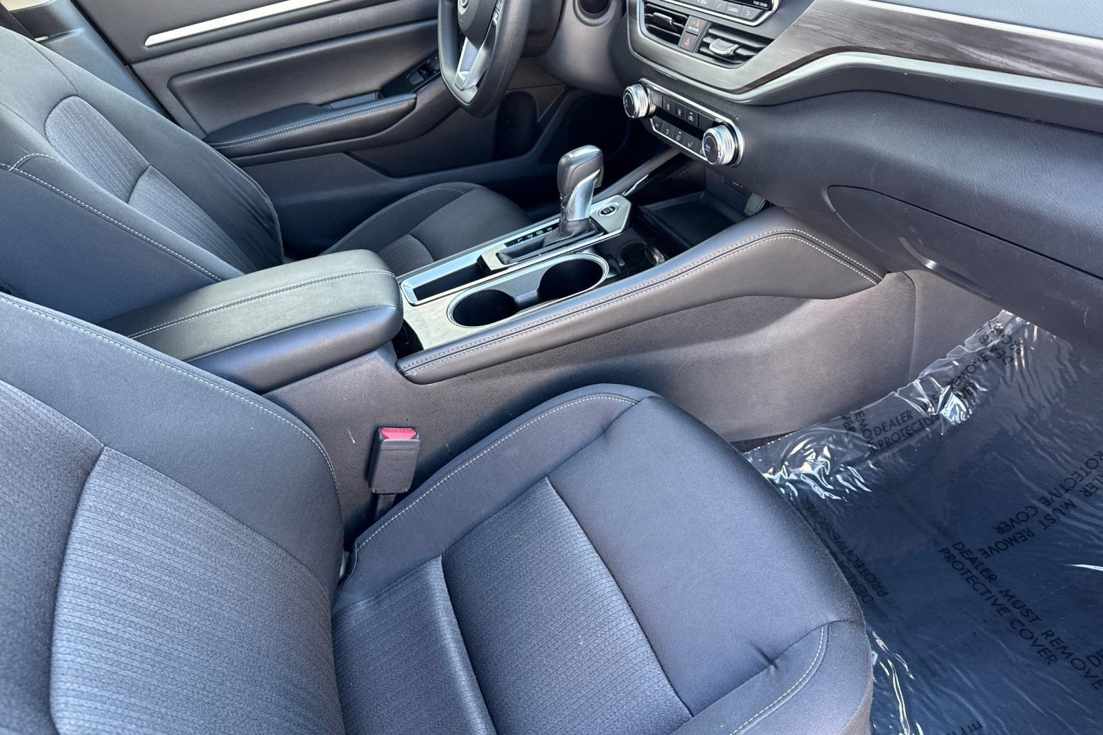 Certified 2023 Nissan Altima 2.5 SV FWD image 17