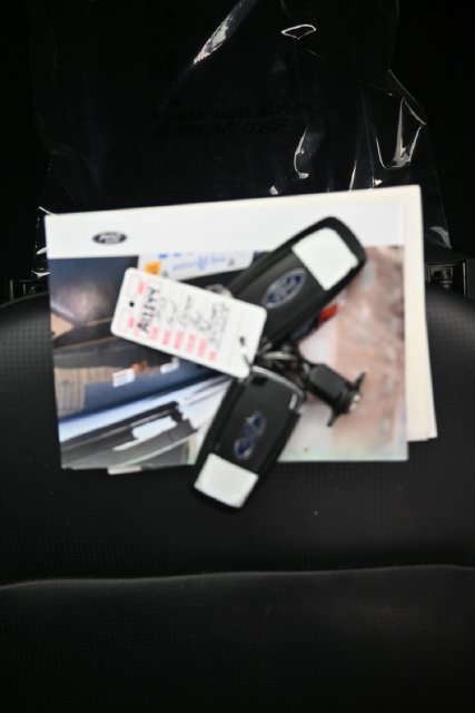 Used 2023 Ford Escape Platinum AWD/4WD image 11