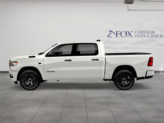 New 2026 RAM 1500 4x4 Crew Cab image 3