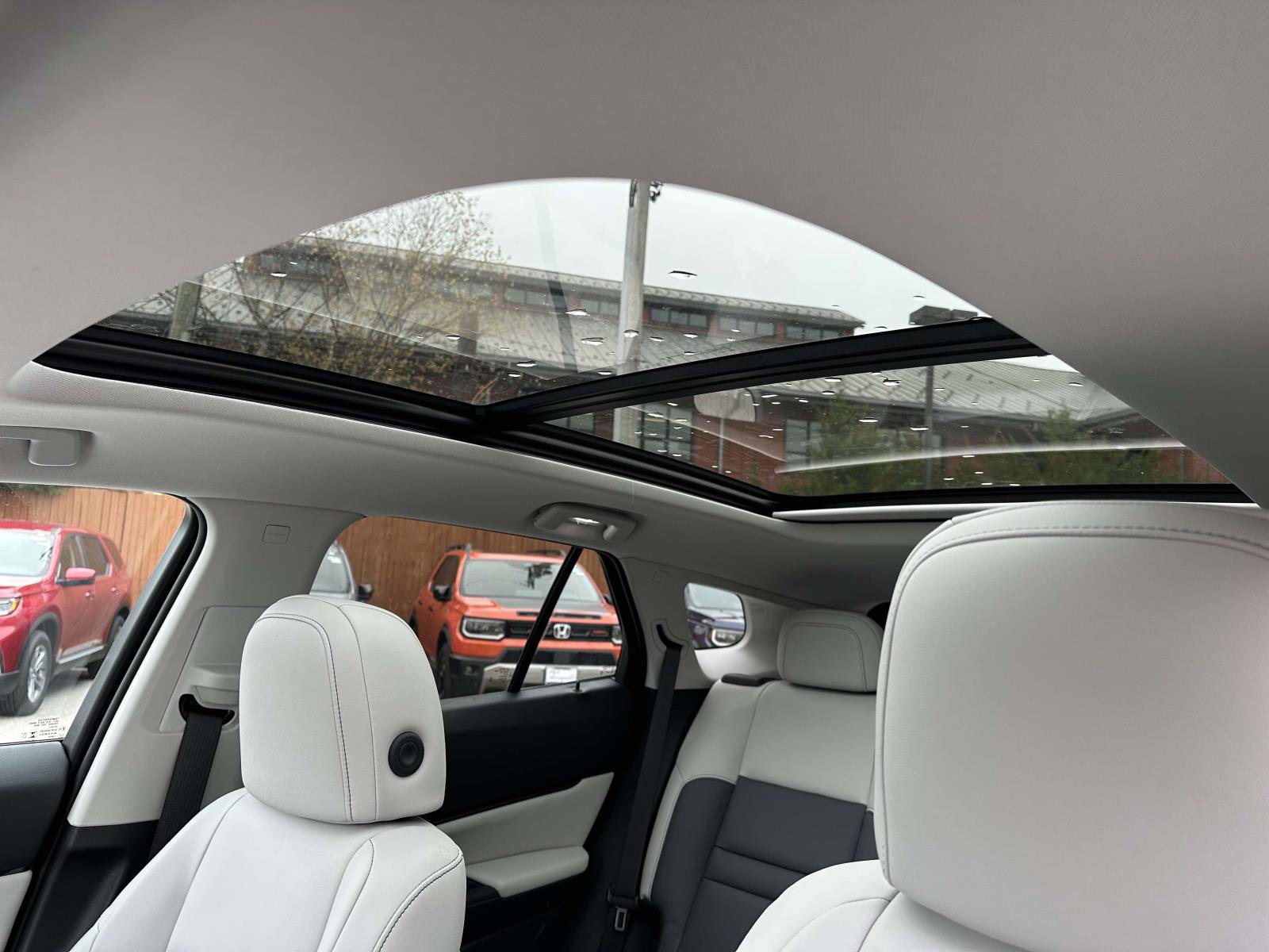 New 2026 Honda Prologue Touring image 3