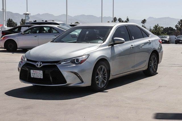 Used 2016 Toyota Camry SE FWD image 3