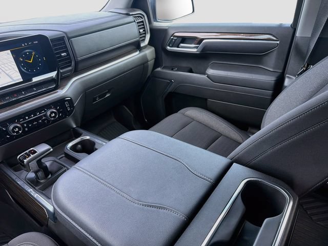 Used 2025 Chevrolet Silverado 1500 LT Trail Boss AWD/4WD image 24