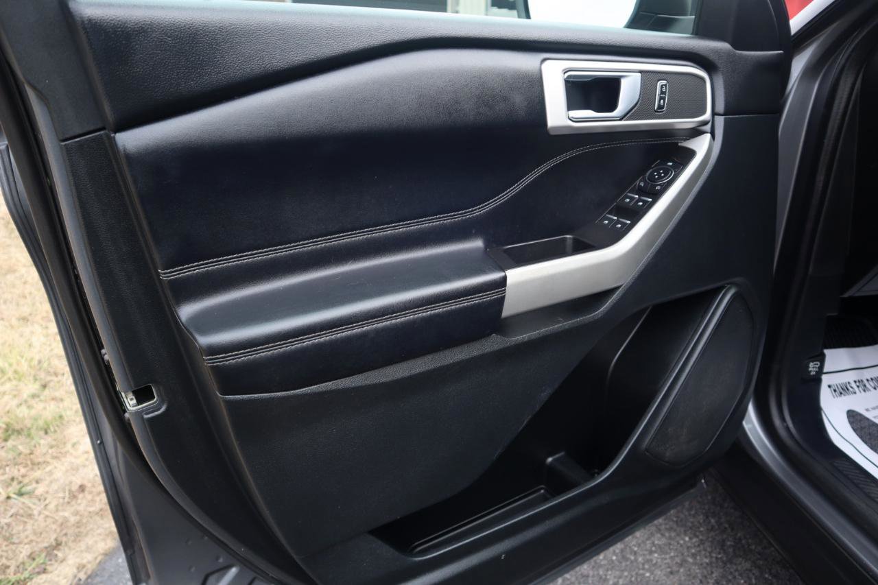 Used 2021 Ford Explorer XLT w/ Equipment Group 202A image 53