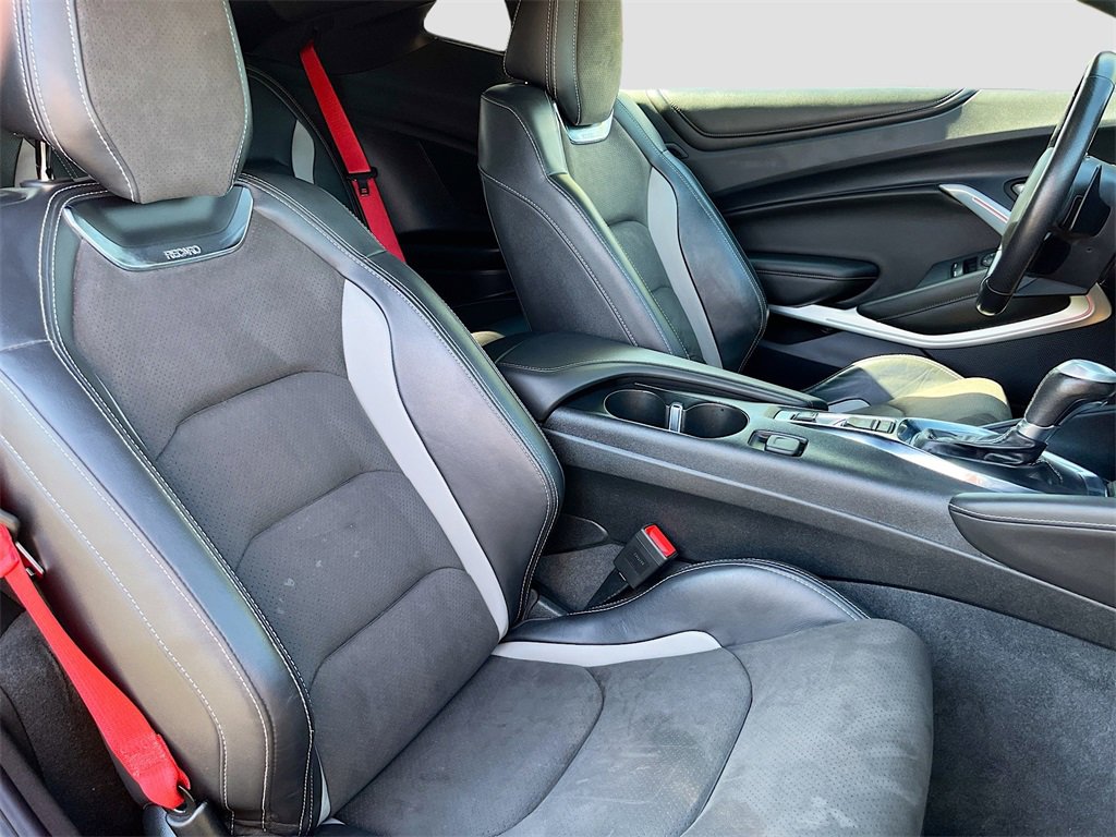 Used 2023 Chevrolet Camaro SS image 27