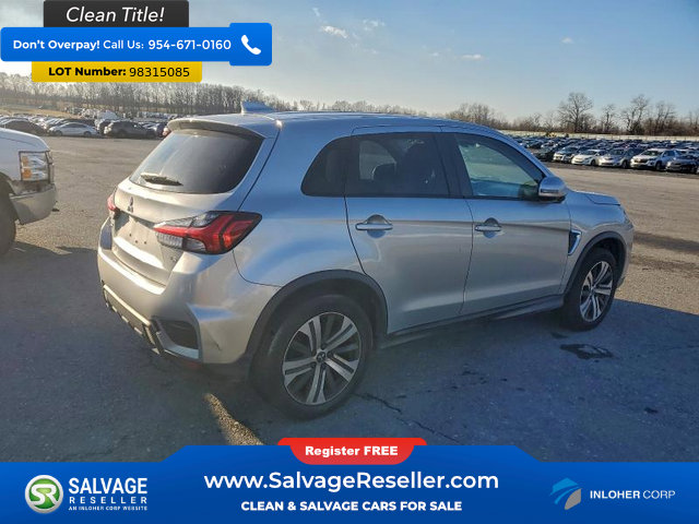 Used 2021 Mitsubishi Outlander Sport SE image 4