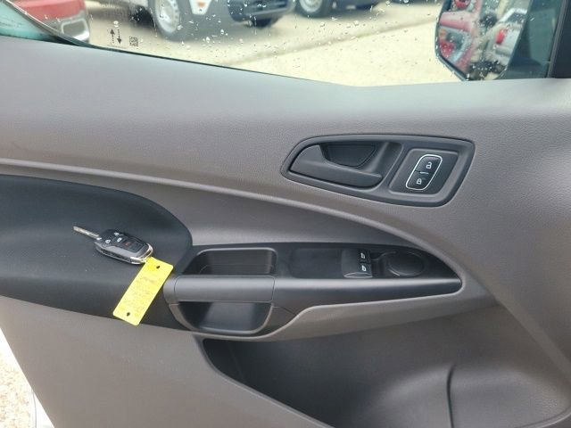 Used 2023 Ford Transit Connect XL image 11