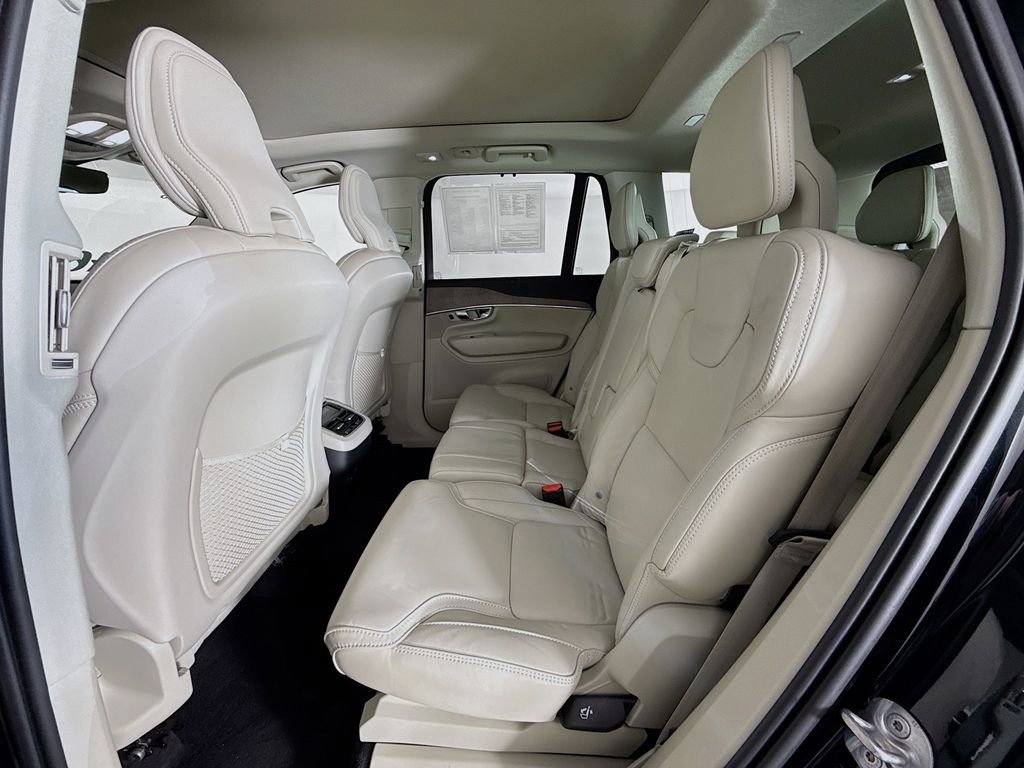 Certified 2023 Volvo XC90 B6 Ultimate w/ Protection Package Premier image 26