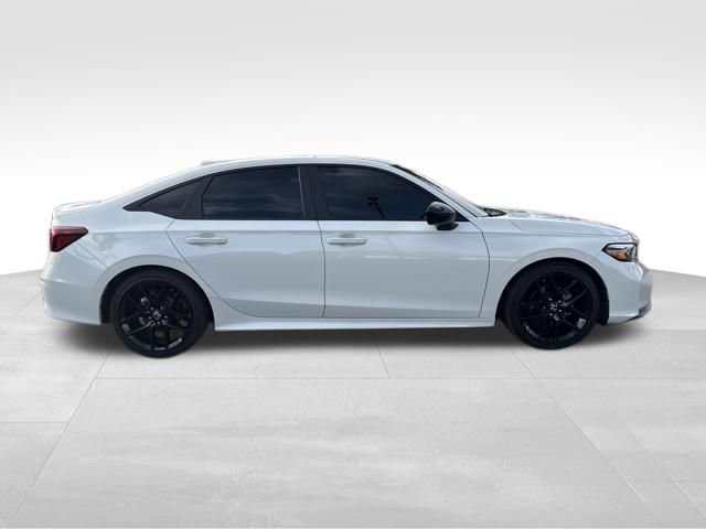 Used 2025 Honda Civic Sport image 6
